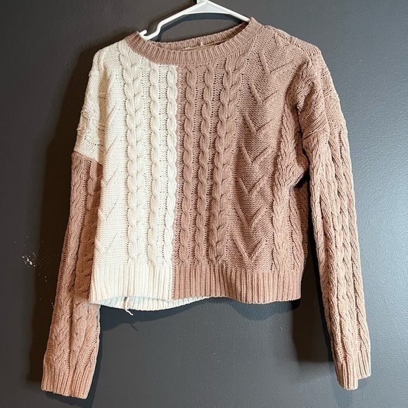 Moon & madison | cropped sweater - Picture 1 of 5
